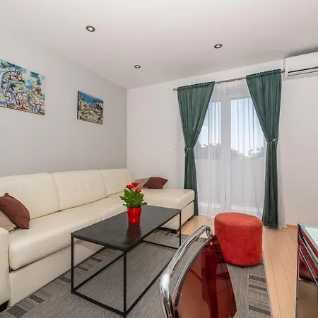 Luxury Apartment Silvana In The City Center Makarska Exterior foto
