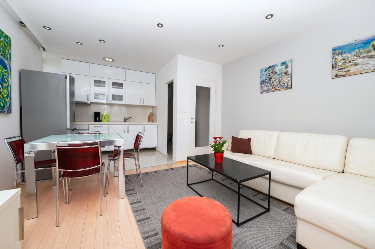 Luxury Silvana In The Center Apartment Makarska