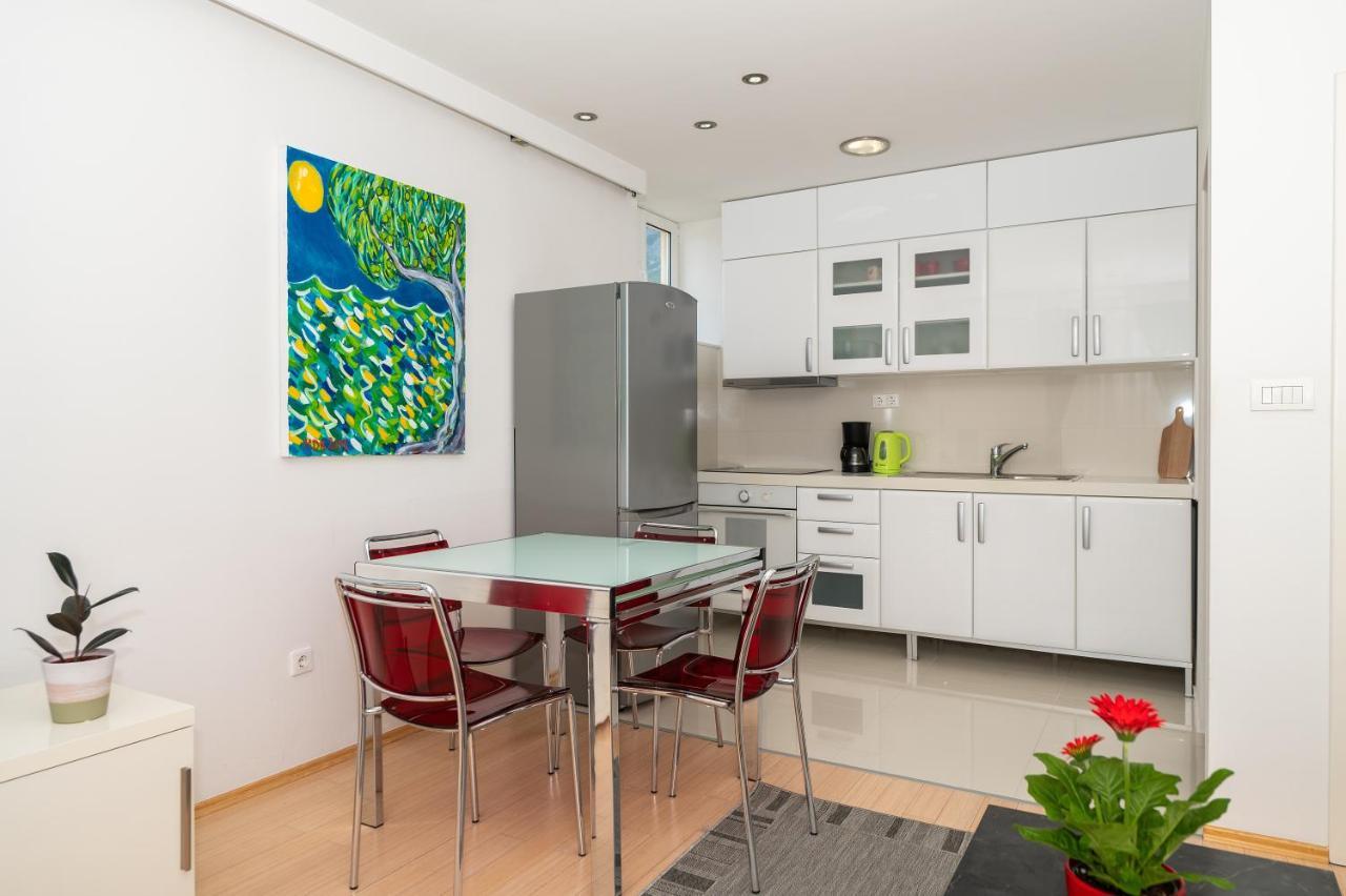 Luxury Silvana In The Center Makarska